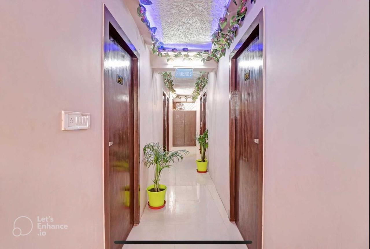 Hotel O Bottom Inn Dehradun Zewnętrze zdjęcie